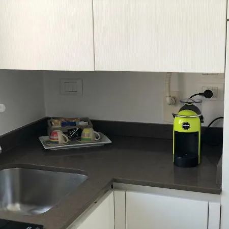 999 Apartman *